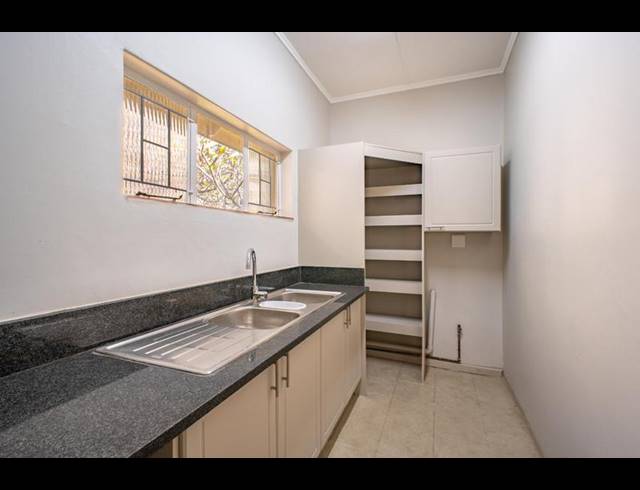 4 BEDROOM HOUSE FOR SALE IN WATERKLOOF RIDGE